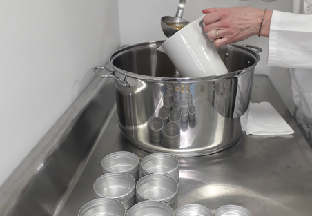 Fabrication d'un déodorant Sabuni & Cie - pâte versée