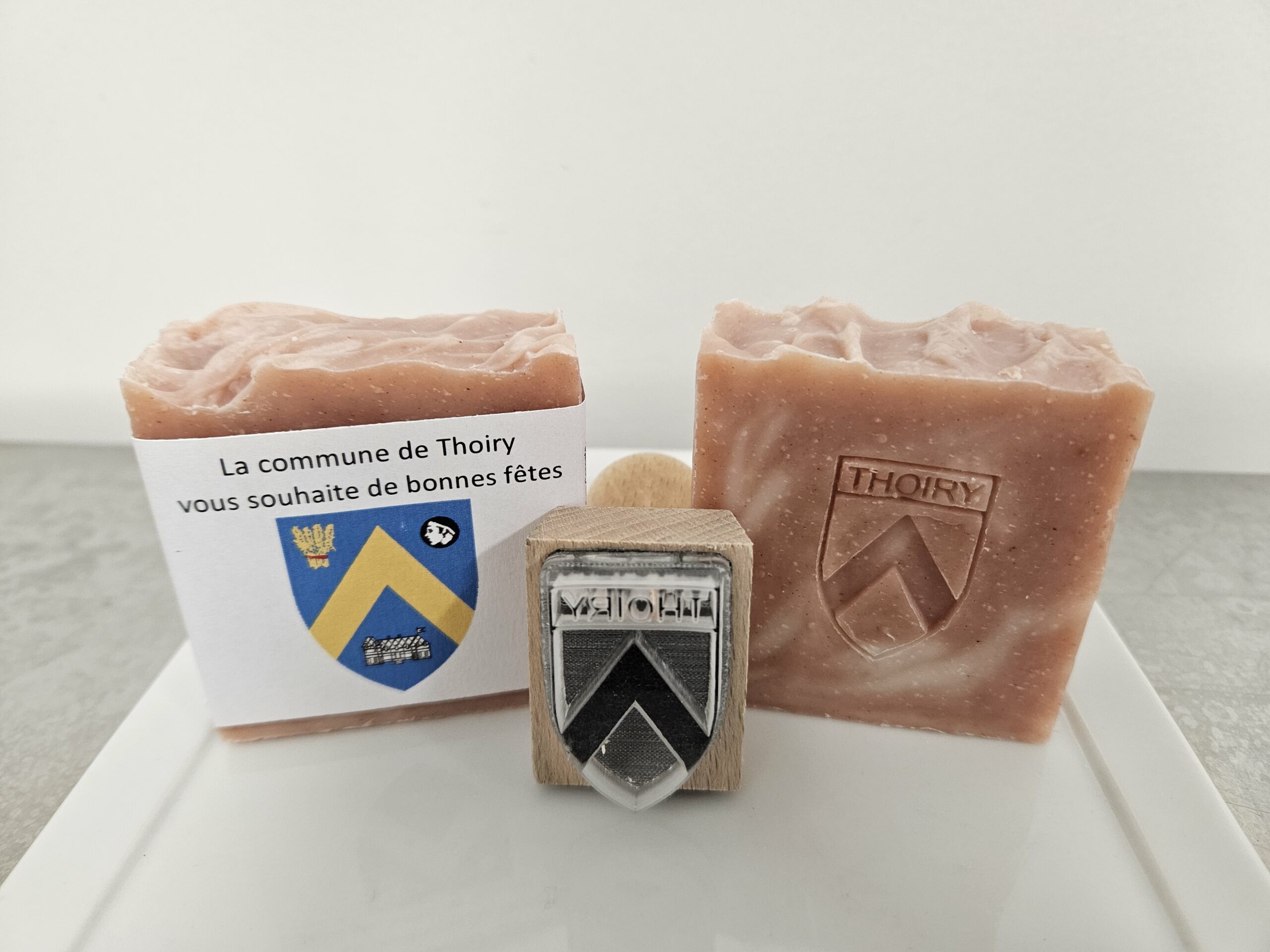 Cadeau pour le CCAS de Thoiry | savon personnalisé Sabuni & Cie